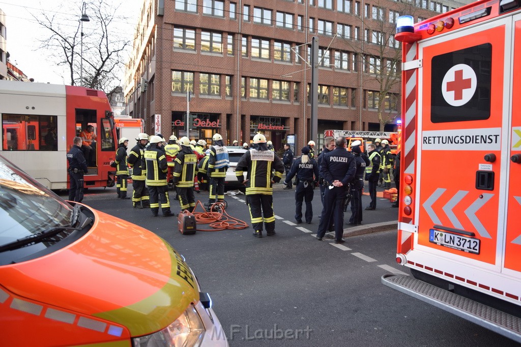 VU PKW Strab Koeln Mitte Pipinenstr Hohestr P003.JPG - Miklos Laubert